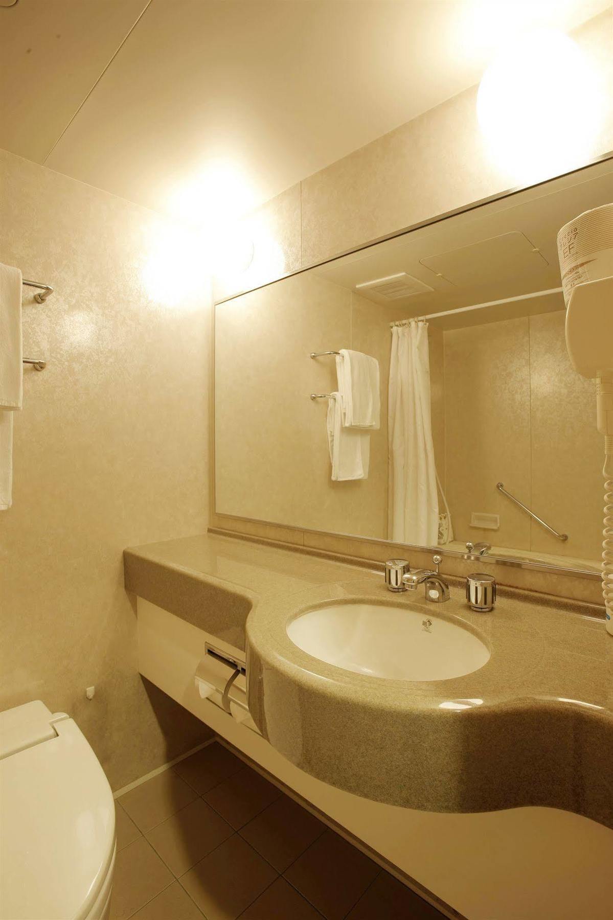Hotel Lumiere Kasai Tokyo Dış mekan fotoğraf